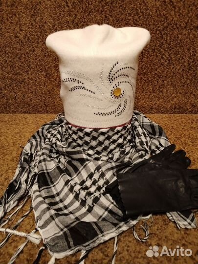 Комплект шапка, шарф, варежки