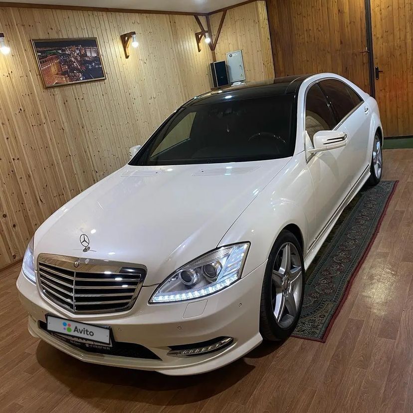 Mercedes-Benz S-класс: фото владельца
