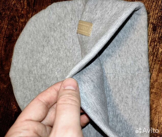 Новая качественная удобная лёгкая шапка