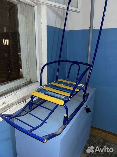 Продаю санки