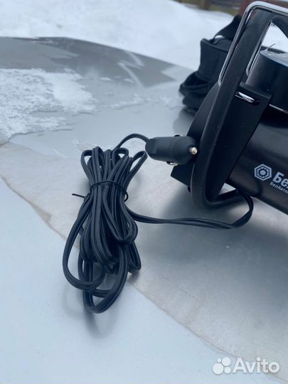 Компрессор автомобильный для накачки шин