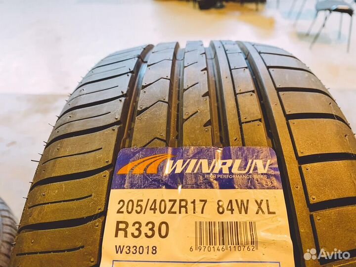 Winrun R330 205/40 R17 84W