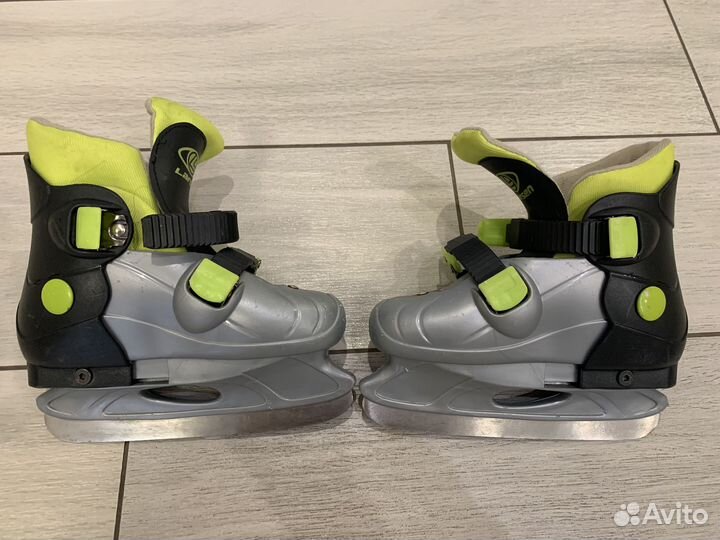 Коньки хоккейные детские регулируемые