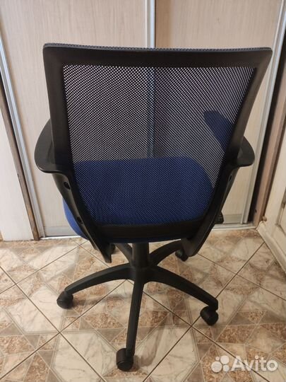 Компьютерное кресло