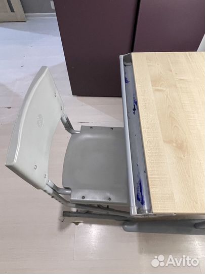 Растущая парта и стул