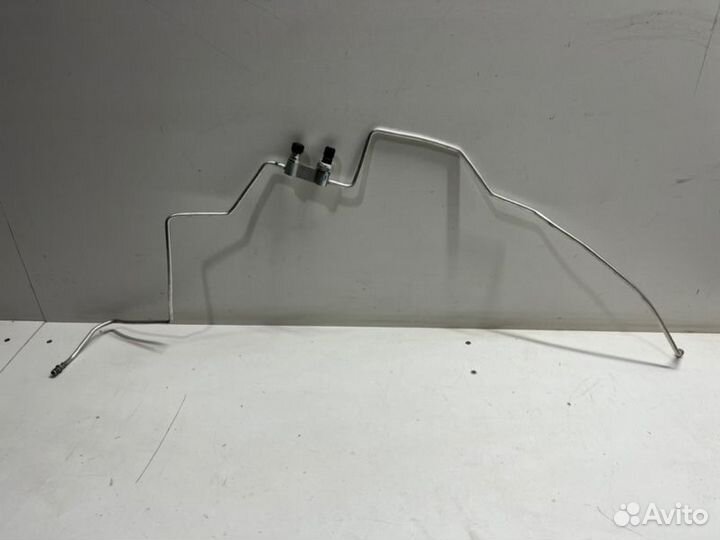 Трубка кондиционера заправочная Toyota Camry