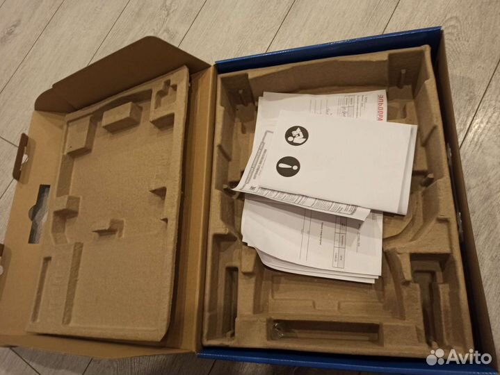 Робот пылесос Philips