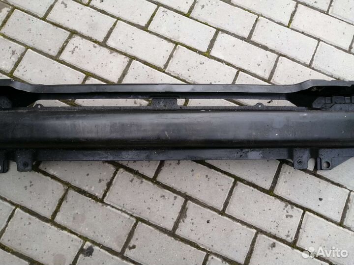 Усилитель Переднего бампера Шкода Октавия Тур ориг