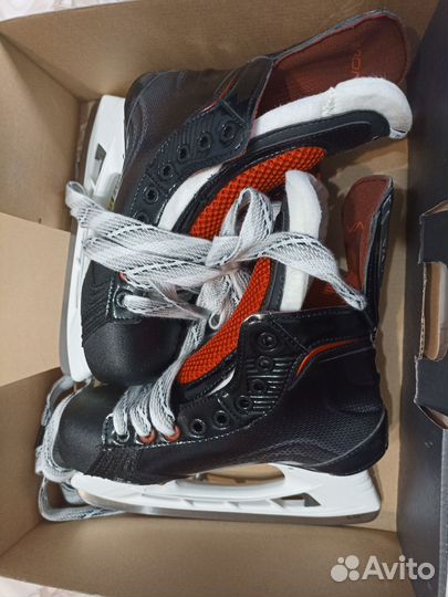 Коньки bauer vapor x800 jr (s17)