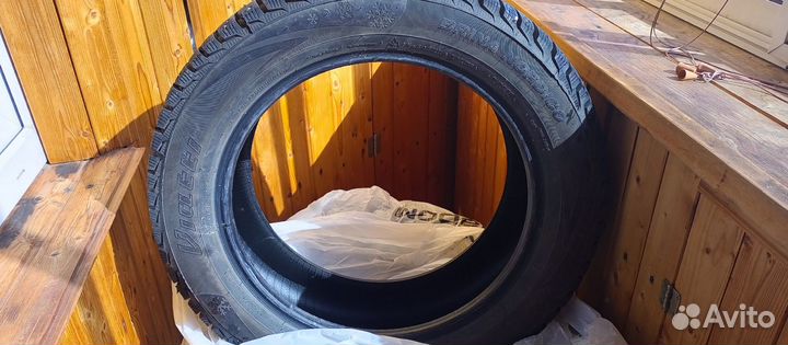 Viatti Brina Nordico V-522 215/55 R17 94T