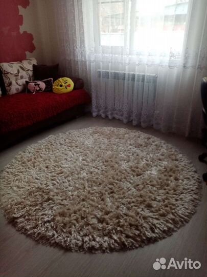 Ковер круглый шерстяной новый, Торг