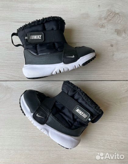 Детские демисезонные дутики Nike Flex Advance Boot