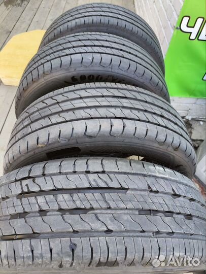 Goodyear EfficientGrip 2 SUV 225/55 R19