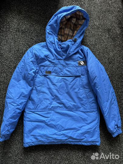 Анорак город горький зимний