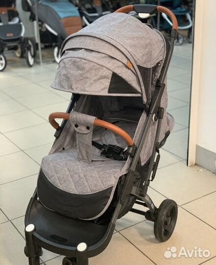 Коляска yoya Dearest