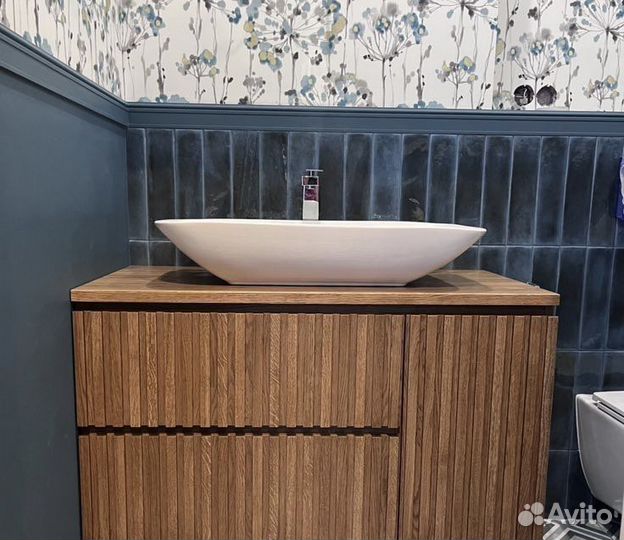 Тумба под раковину с реечными фасадами