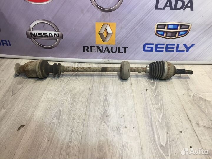 Привод подвески колеса Nissan almera G15 Прав