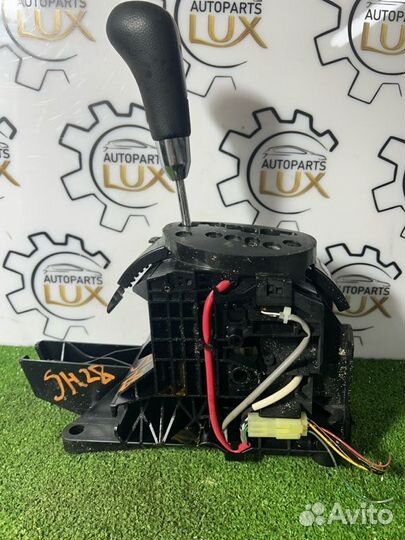 Селектор АКПП Suzuki Sx4 M16A 2012