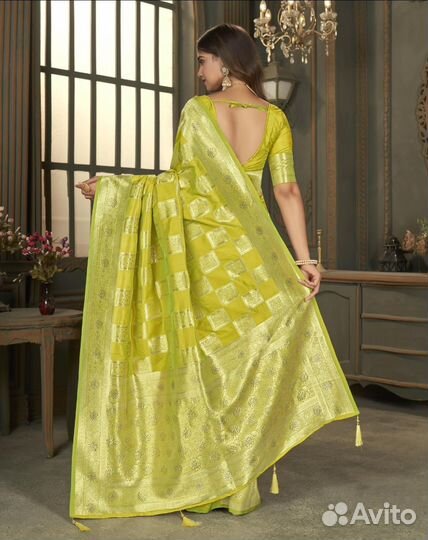 Индийское сари