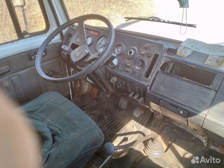 ГАЗ 3307, 1990