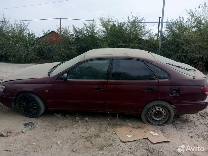 Toyota carina в разборе