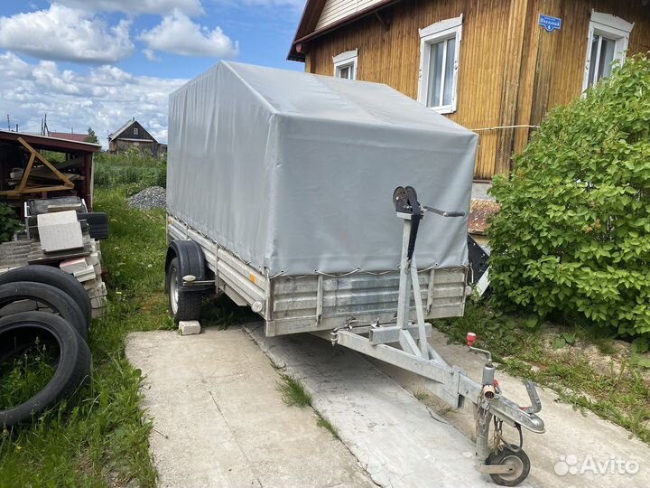 Легковой прицеп