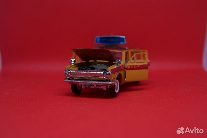 Модель автомобиля Волга 24-02