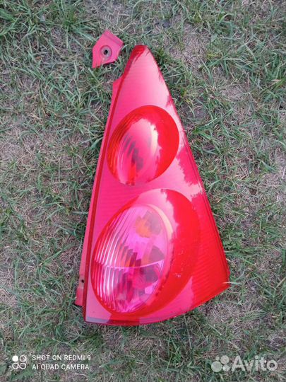 Задний правый фонарь для Пежо 107