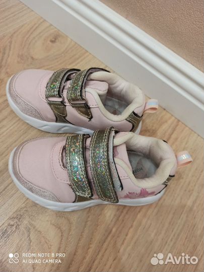 Кроссовки для девочки 23 размер
