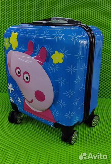 Детский чемодан на колесах свинка пепа