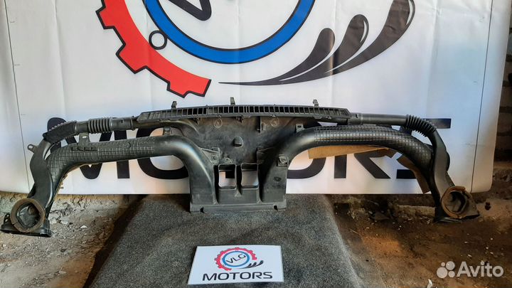 Воздуховод торпедо Toyota Avensis AZT250