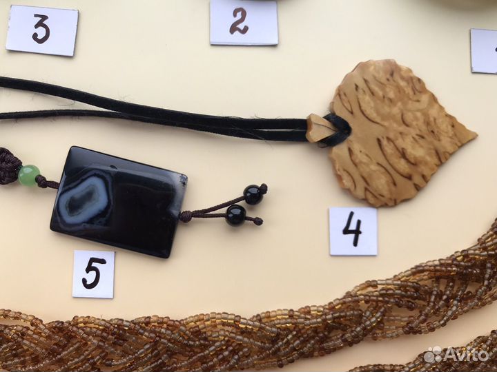 Бижутерия кулоны пряжка заколка пояс булавки