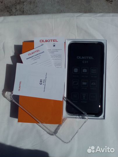 Новый смартфон Oukitel C31