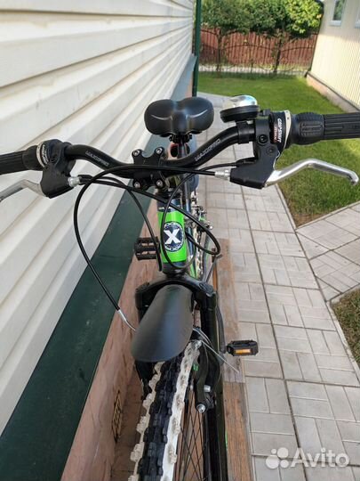 Велосипед горный / спортивный Maxxpro