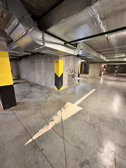 Машиноместо, 14 м²