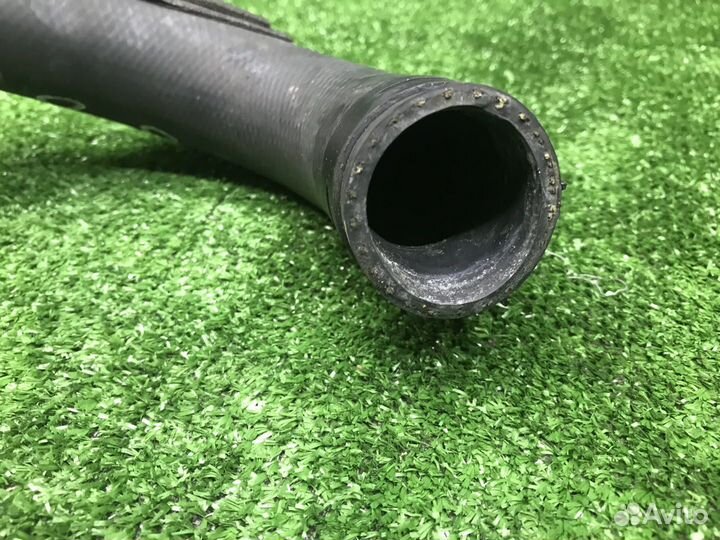 Патрубок радиатора mitsubishi pajero IO H76W 4G93