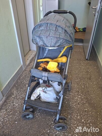 Прогулочная коляска