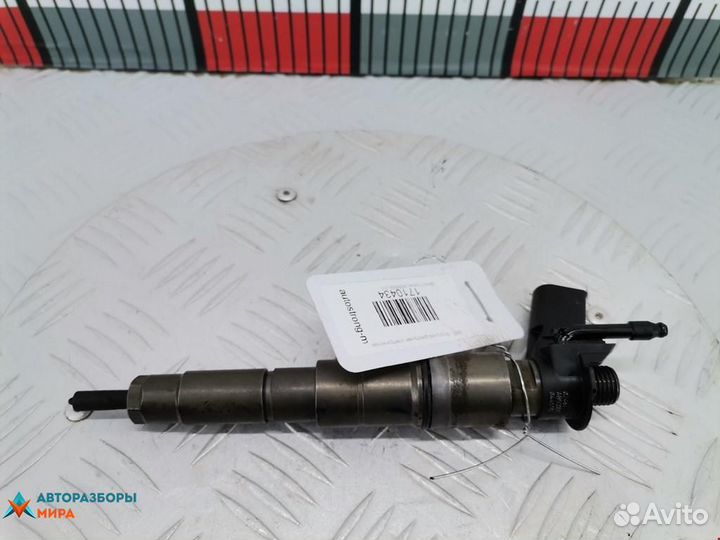 Форсунка BMW 7 E65/E66/E67 рест. 2006 13537792721