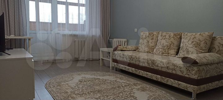 2-к. квартира, 65 м², 3/12 эт.