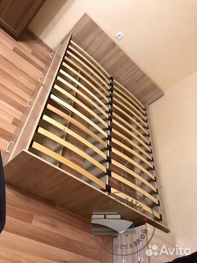 Кровать двухспальная с ящиками