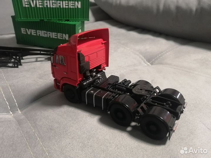 Камаз 6460 с полуприцепом маз 938920 1/43