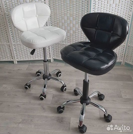 Стул-кресло для косметологов трио новый со спинкой
