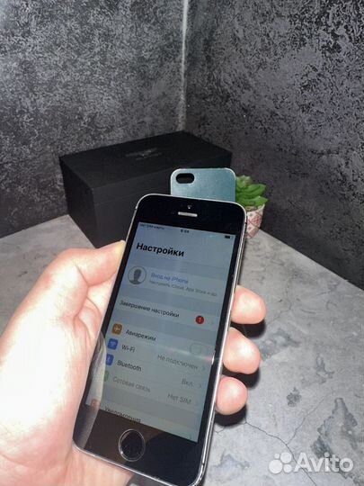 iPhone 5S, 16 ГБ