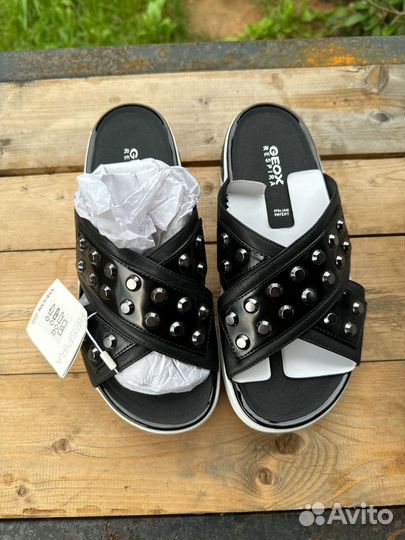 Шлепанцы женские Geox 37 размер новые