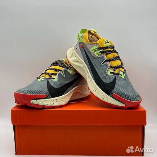 Nike Pegasus Trail 2 Smoke Grey Bucktan