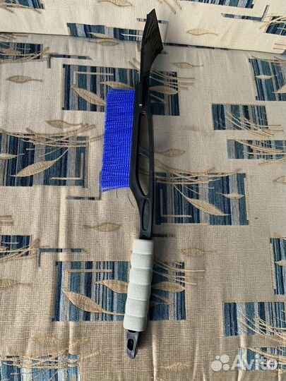 Снегоуборочная щетка