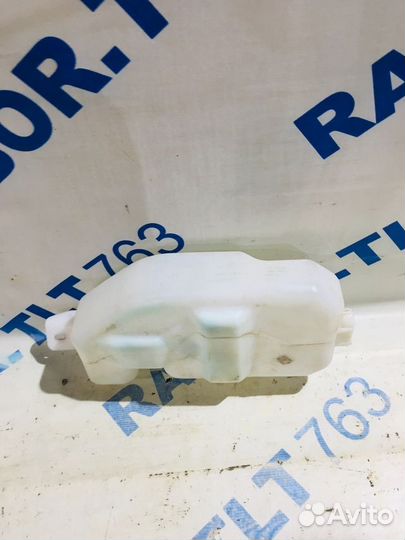 Бачок омывателя LADA vesta 1.6 амт седан