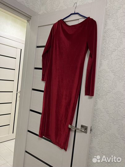 Бархатное платье