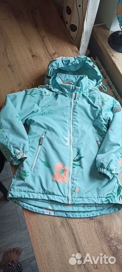 Демисезонный комплект для девочки 128 р-р