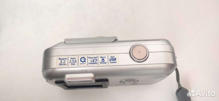 Компактный фотоаппарат olympus C-160